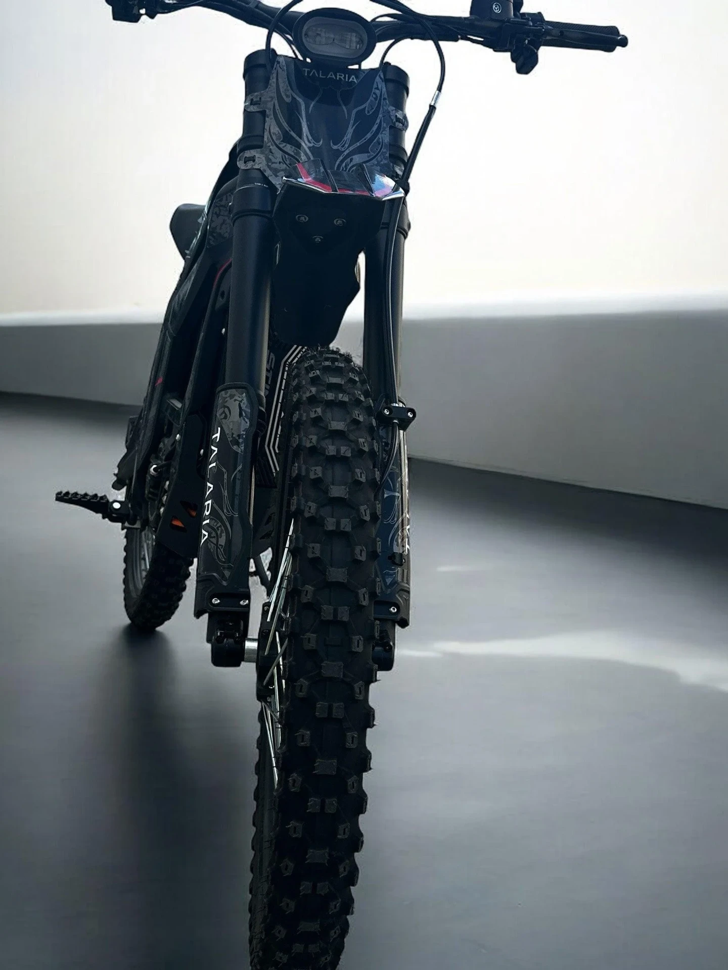 Talaria Sting Bike, pohled zepředu